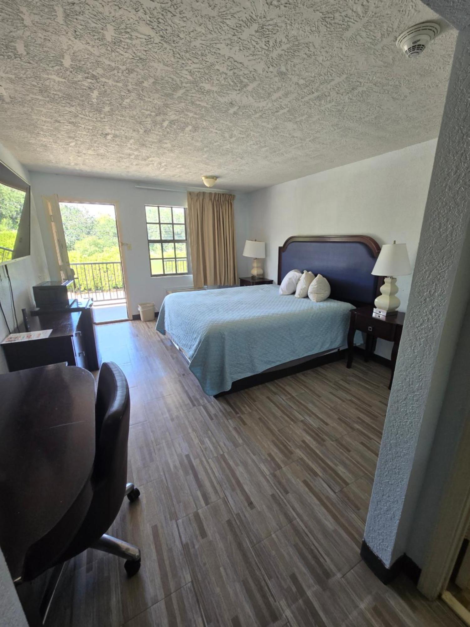 Best Price Motel & Suites Orange Εξωτερικό φωτογραφία